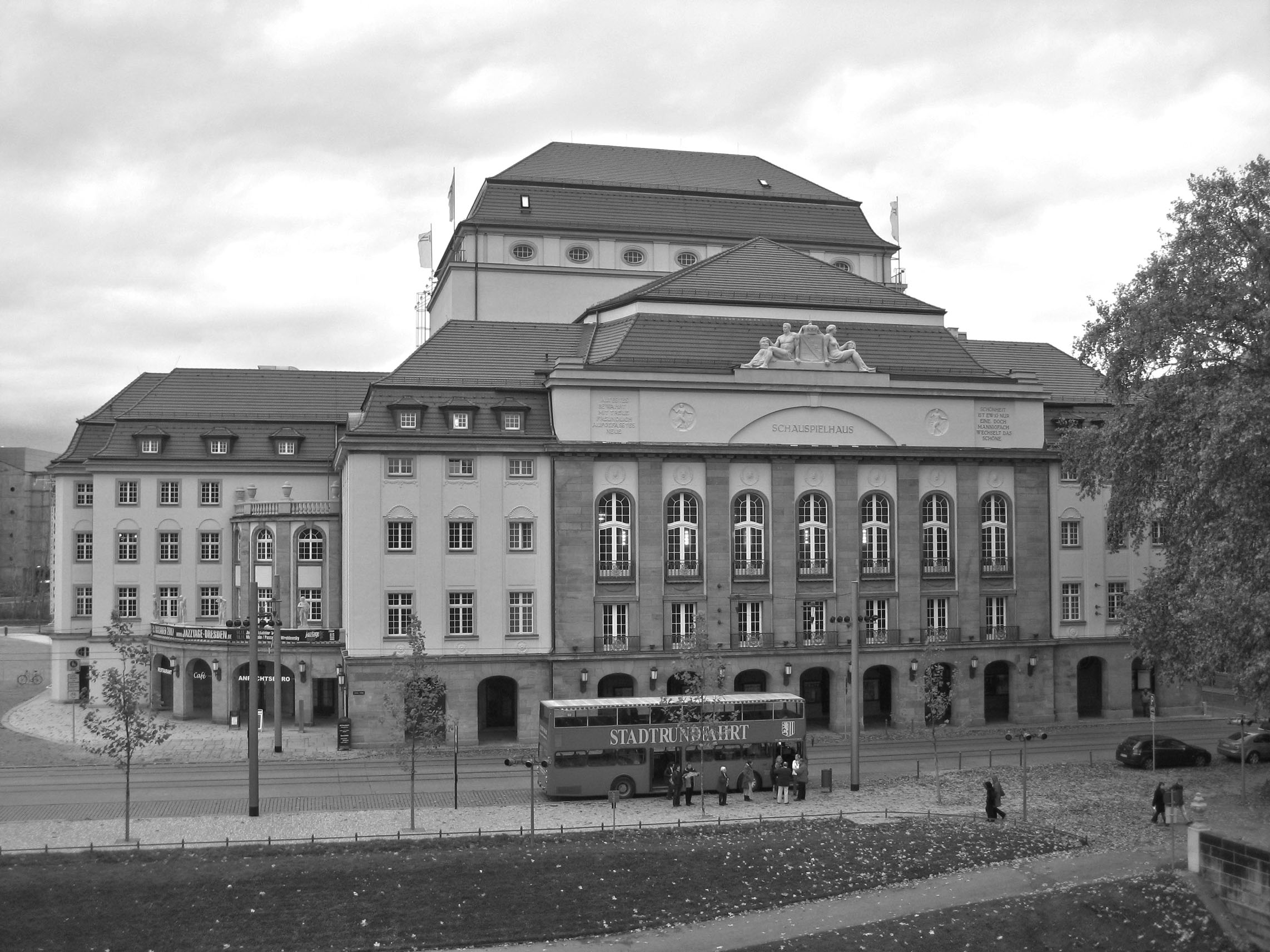 ndk-schauspielhaus_dresden